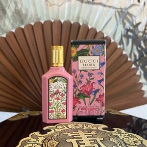 Gucci Flora Pink and Gold Perfume